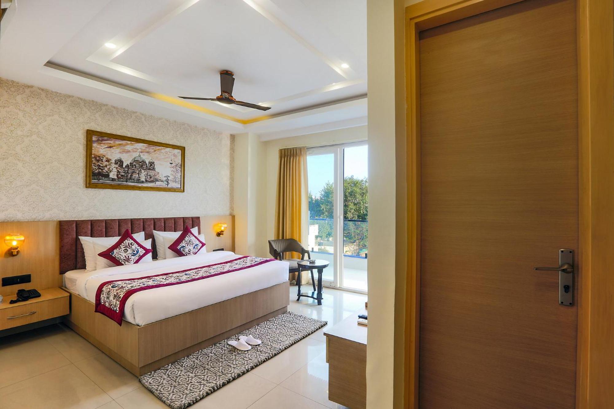 גורגאון Hotel Green Lotus Luxe מראה חיצוני תמונה