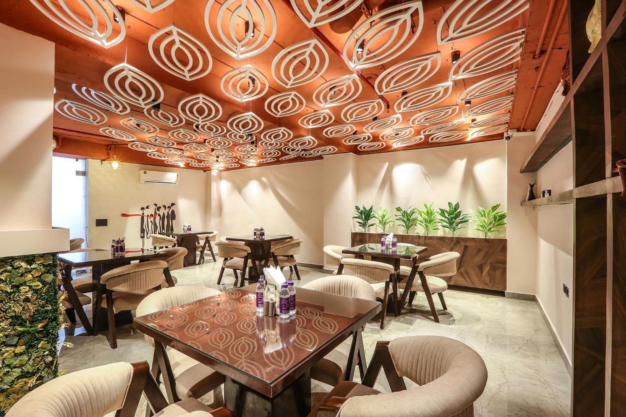 גורגאון Hotel Green Lotus Luxe מראה חיצוני תמונה